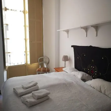 Centro De Fernan Gonzalez Apartment *
